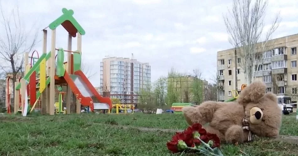 Зеленський: Росія повинна відповідати за все скоєне / Фото ДСНС