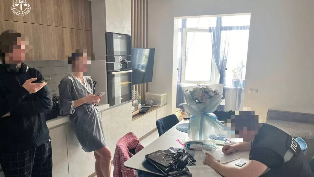 В Одесі учасники кол-центру ошукали іноземців на 7 млн грн / Фото: Офіс Генерального прокурора