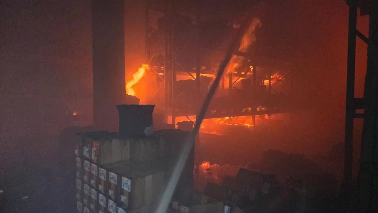 Пожар в Салтовском районе Харькова / Фото: Харьковская ОВА