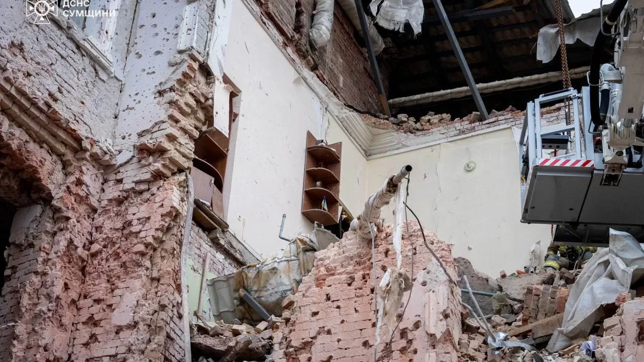 Destroyed house in Sumy / Photo: SES