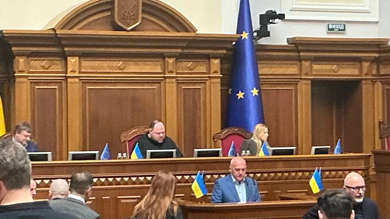 В Раде принял присягу новый нардеп от "Слуги народа" Сергей Мельник / Фото: Ярослав Железняк/Телеграм