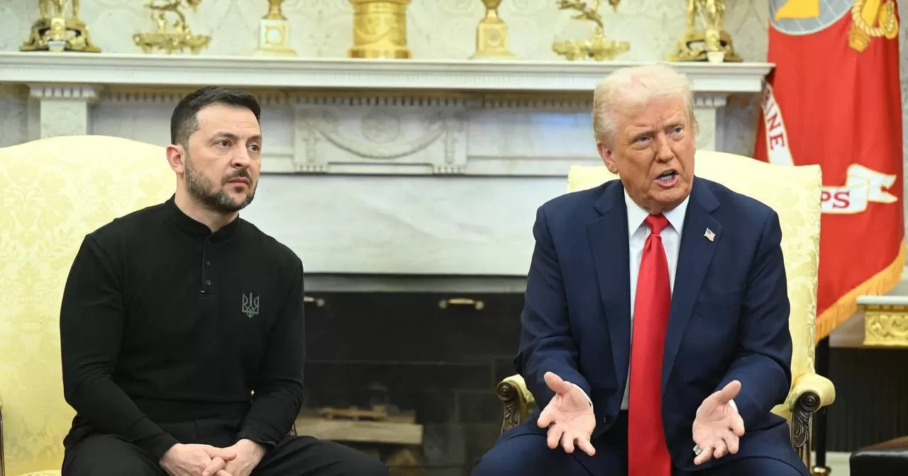 Зеленський і Трамп під час скандальної зустрічі у Вашингтоні / Фото Reuters