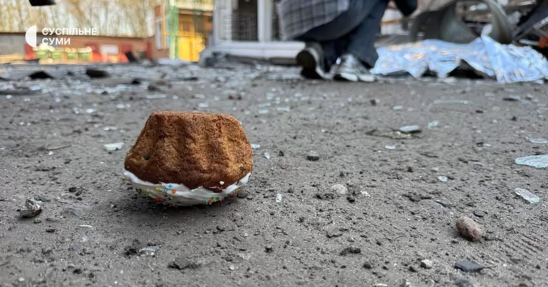 On Good Friday, Russians destroyed a bakery that baked Easter cakes / Photo by Suspilne Sumy