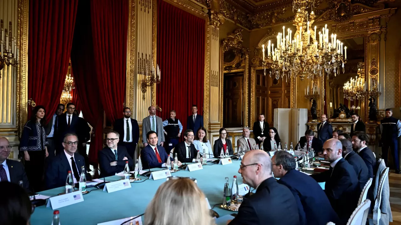 Рубио на мирной конференции в Париже / Фото: The New York Times