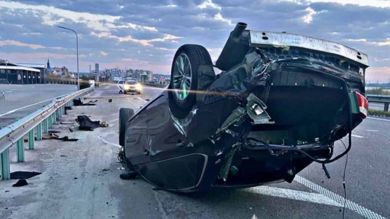 У ДТП на Київщині загинув 21-річний водій Toyota Camry / Фото: Поліція Київської області