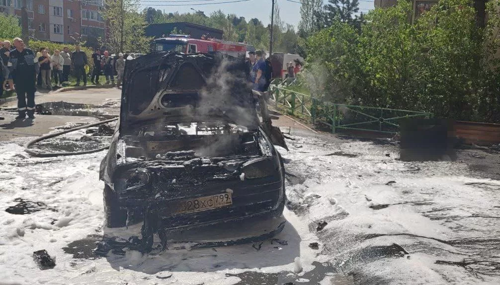 Знищений вибухом автомобіль у Підмосков'ї / Фото: РосЗМІ