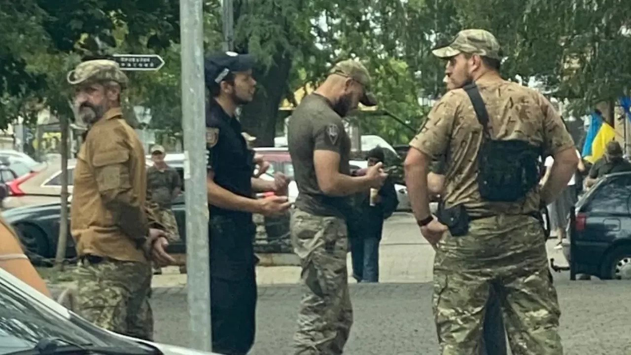 Рейд ТЦК / Фото: focus.ua