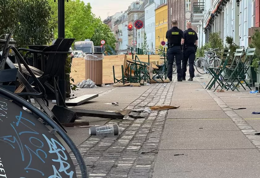У Копенгагені автомобіль в'їхав у натовп / Фото: REUTERS