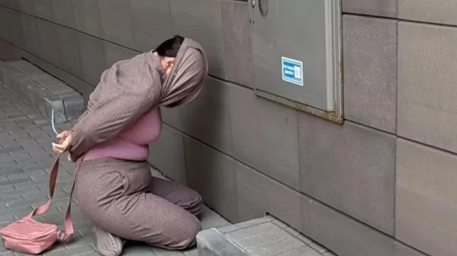 Напавшая на Сергея Стерненко / Фото: СБУ