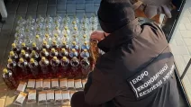 Изъятый товар в подпольном цеху в Винницкой области / Фото: БЭБ