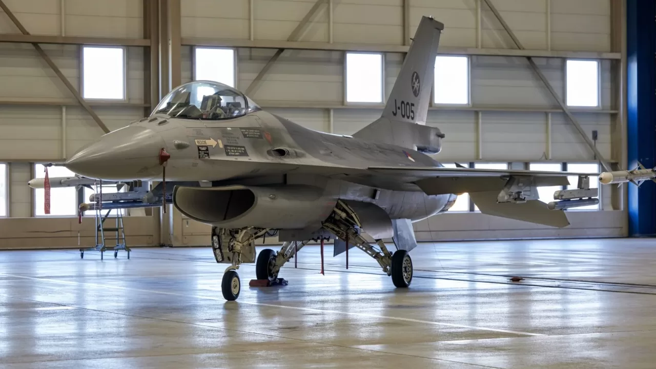 США погодили навчання українських пілотів на F-16 на суму до $350 мільйонів, попри прагнення Трампа завершити війну / Фото Bloomberg