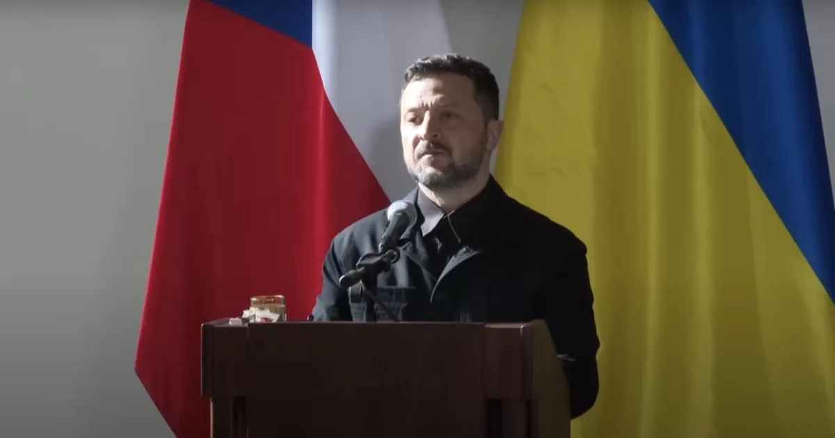 Зеленский на пресс-конференции в Праге, 4 мая 2025 года / Скриншот трансляции