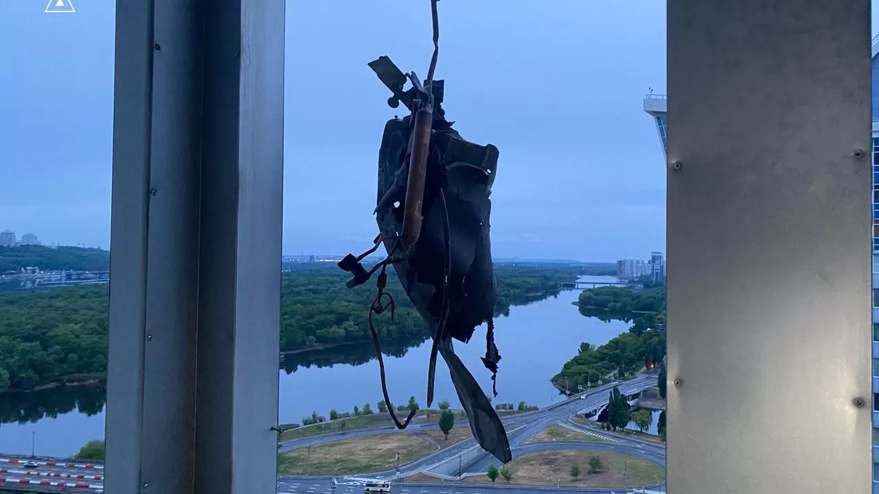 Последствия атаки на Киев 7 мая / Фото: ГСЧС