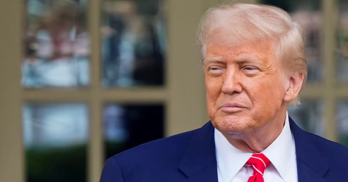 Президент США Дональд Трамп произносит речь у Западного крыла Белого дома в Вашингтоне, 8 мая 2025 года / Фото Reuters