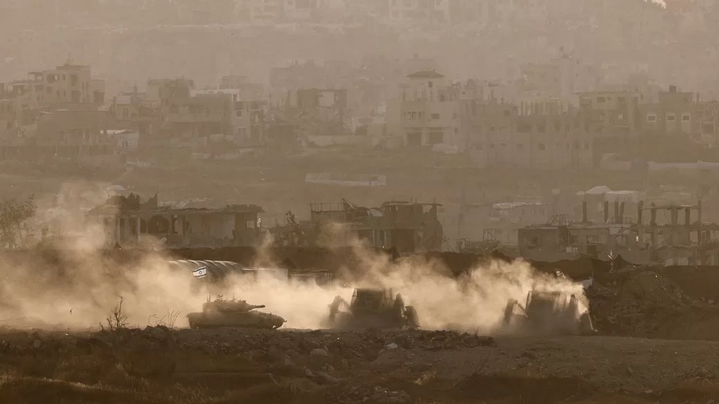 Израильская военная техника в Газе / Фото: REUTERS