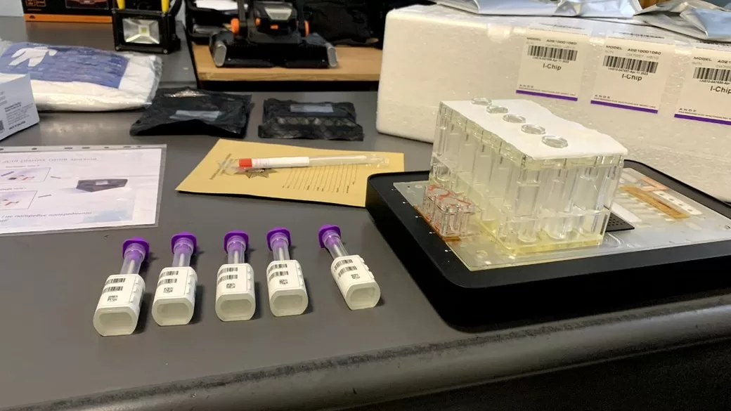 Картриджи для забора ДНК-материала / Фото: Суспільне