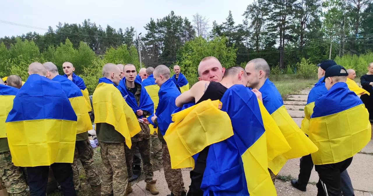 6 травня 2025 з російського полону повернулися 205 Українських Захисників / Фото @V_Zelenskiy_official