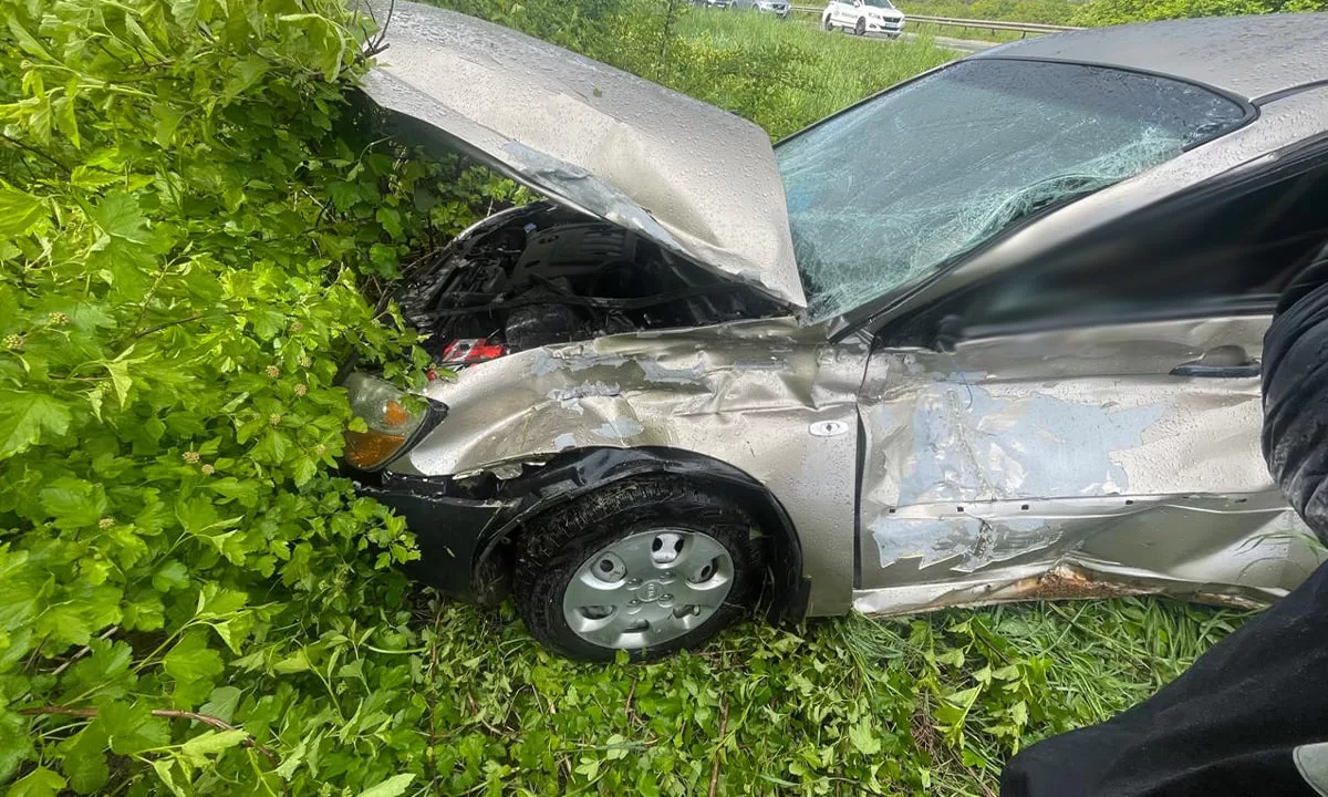 На Львівщині внаслідок ДТП загинув чоловік та постраждала дитина / Фото: Поліція Львівської області