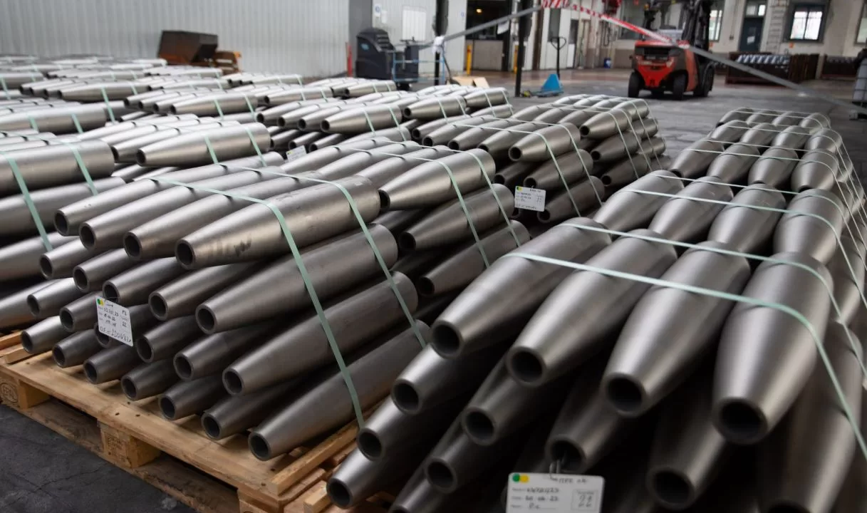 Hulls of 155 mm shells manufactured by Forges de Tarbes / Photo: Rémi Benoit