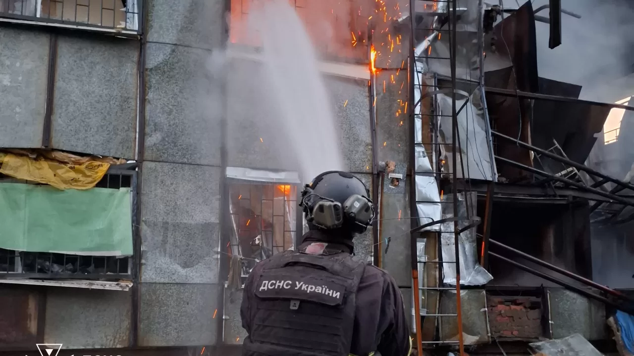 Последствия обстрелов Донецкой области / Фото: ГСЧС