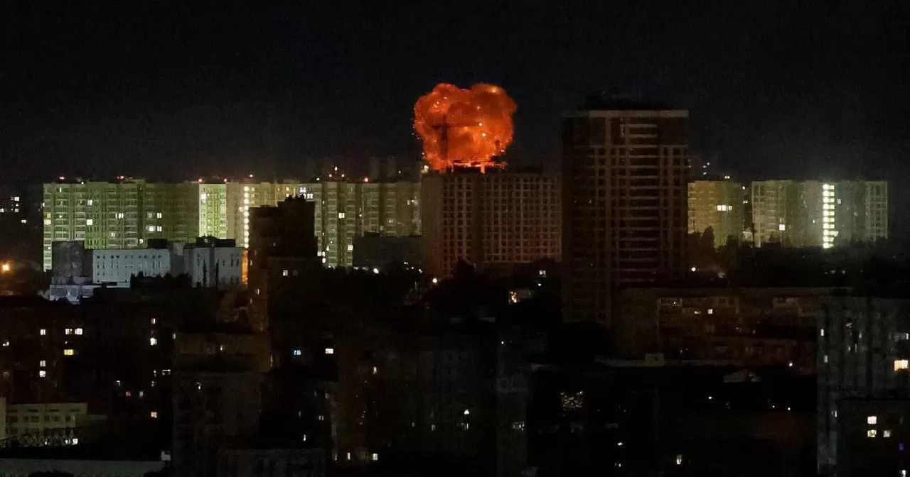 Киев сегодня ночью / Фото с X @CaolanRob