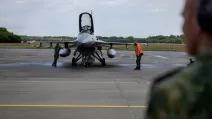 Останні F-16 для України залишили територію Нідерландів / Фото: defensie.nl