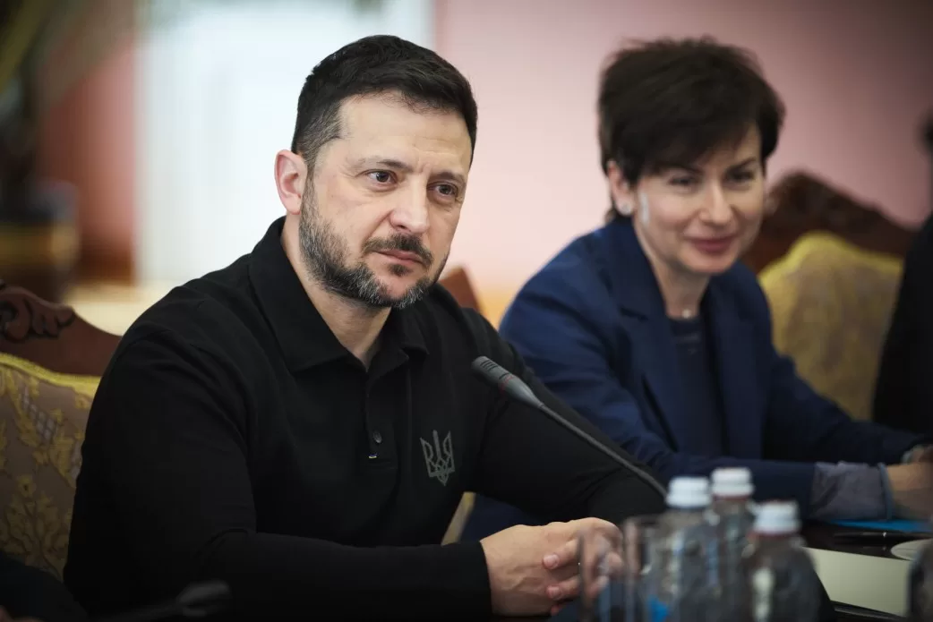 Володимир Зеленський на зустрічі з членами Всеукраїнської ради церков і релігійних організацій 22 квітня 2025 року / Фото: ОП