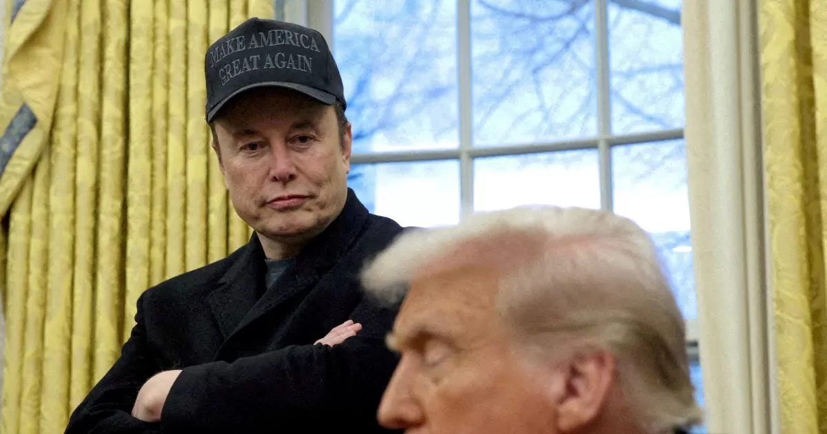 Дональд Трамп и Илон Маск в Овальном кабинете, 11 февраля 2025/ Фото Reuters