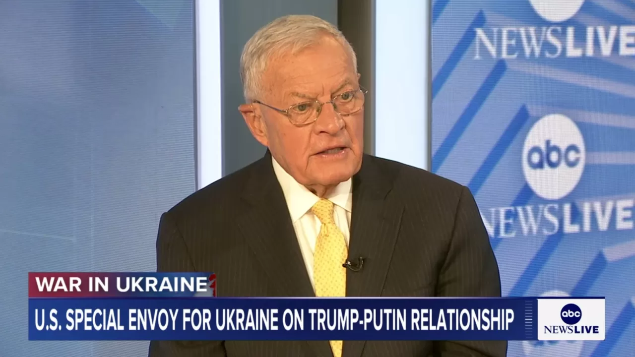Спеціальний посланець президента США Дональда Трампа з питань України генерал Кіт Келлог на телеканалі ABS News / Скріншот з відео