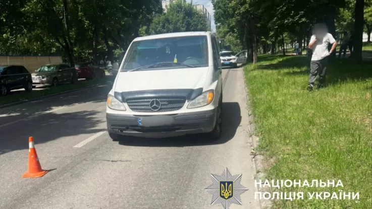 У лікарні помер велосипедист, якого на Київщині збив мікроавтобус