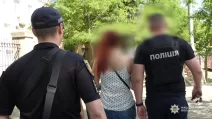В Одесі жінка вербувала дівчат для сексуальної експлуатації / Фото: Поліція Одеської області