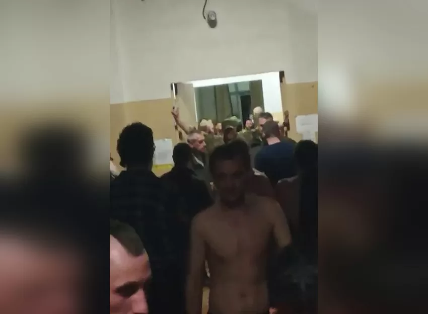 Бунт мобілізованих у Києві / Скриншот
