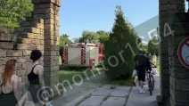 Вхід до пляжу “Ажур” на Журавлівці / Фото із соцмереж