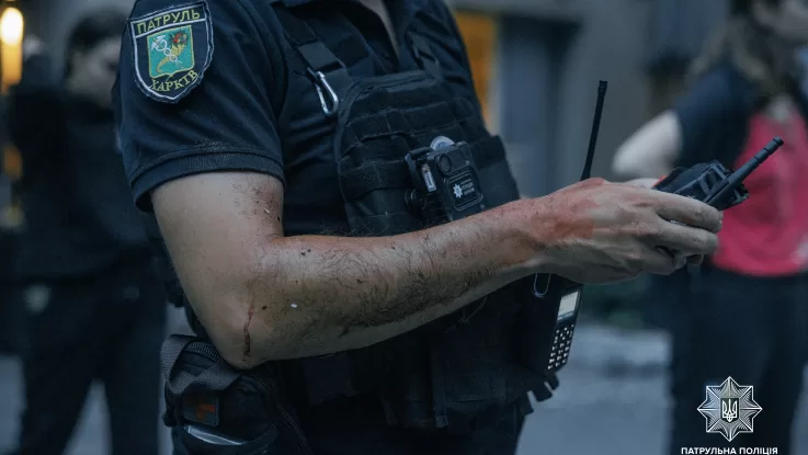 В Харькове пострадавший после обстрела пел под завалами гимн Украины: видео спасения