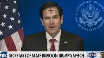 Государственный секретарь США Марко Рубио с пепельным крестом на лбу / Кадр из видео