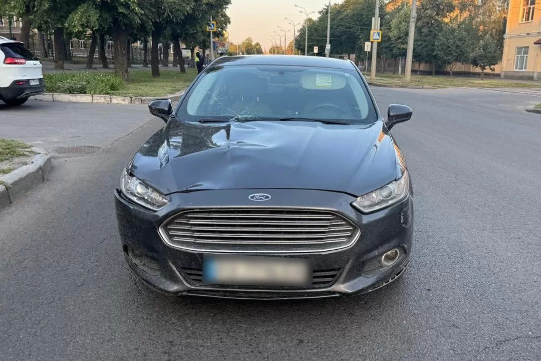 У Харкові водійка Ford збила двох пенсіонерок на переході, одна загинула / Фото: Поліція Харківщини