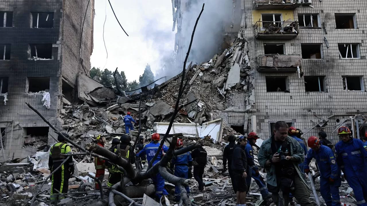 У Києві внаслідок атаки 17 червня загинули 14 людей / Фото: МВС