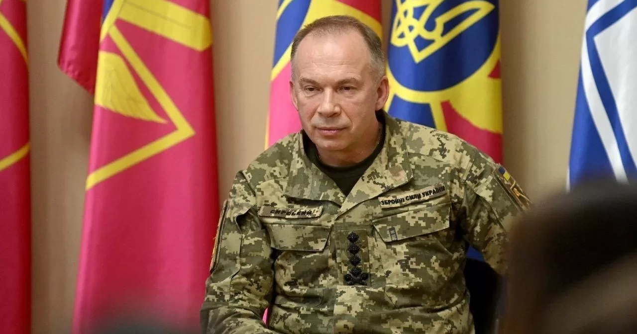 Oleksandr Syrskyi talking to journalists / Photo from Facebook Commander-in-Chief of the Armed Forces of Ukraine