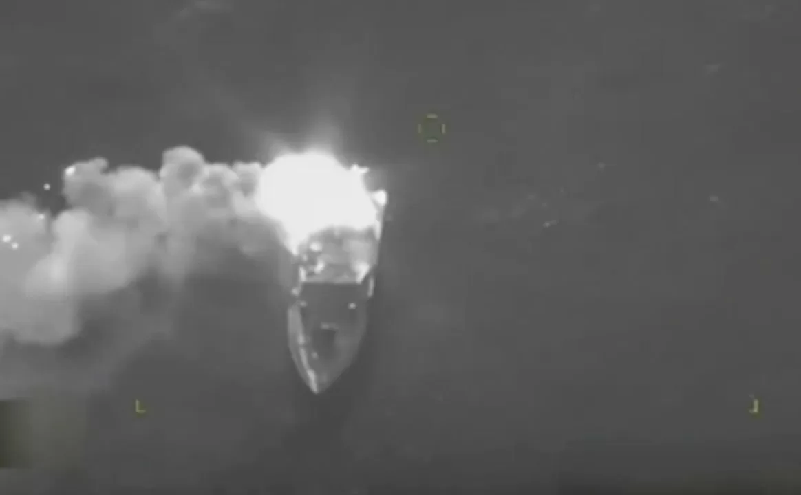 Destroyed Russian boat off the coast of Kherson region / Frame from video