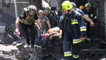 Rescuers at the site of a missile strike in Dnipro / Photo: SES