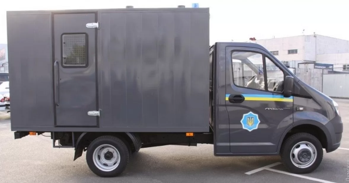 «Автозак» на базе российского грузовика ГАЗ A21R22-50. Архивное фото / Фото «Думская»