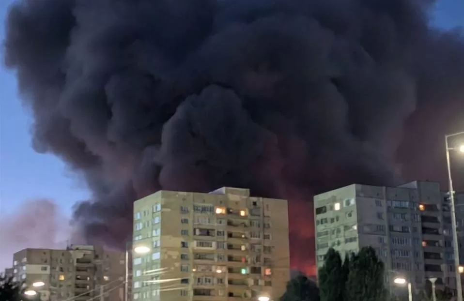 Пожежі післі обстрілу Києва 4 липня / Фото: Новини.LIVE