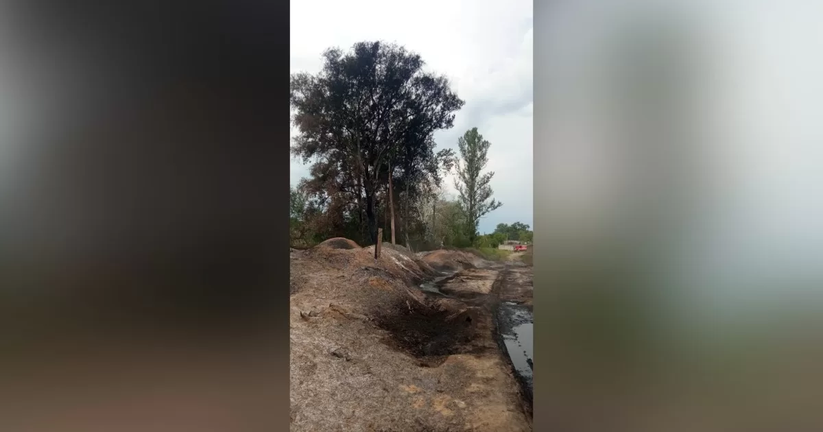 Без електропостачання наразі залишаються 64 домоволодіння у приватному секторі / Фото Харківобленерго