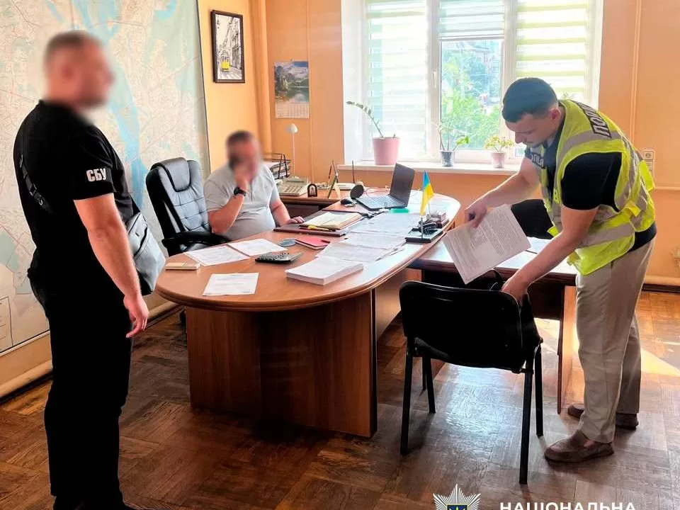 Оголошення підозри в розтраті посадовці "Київпастрансу" / Фото: ГУНП у м. Києві