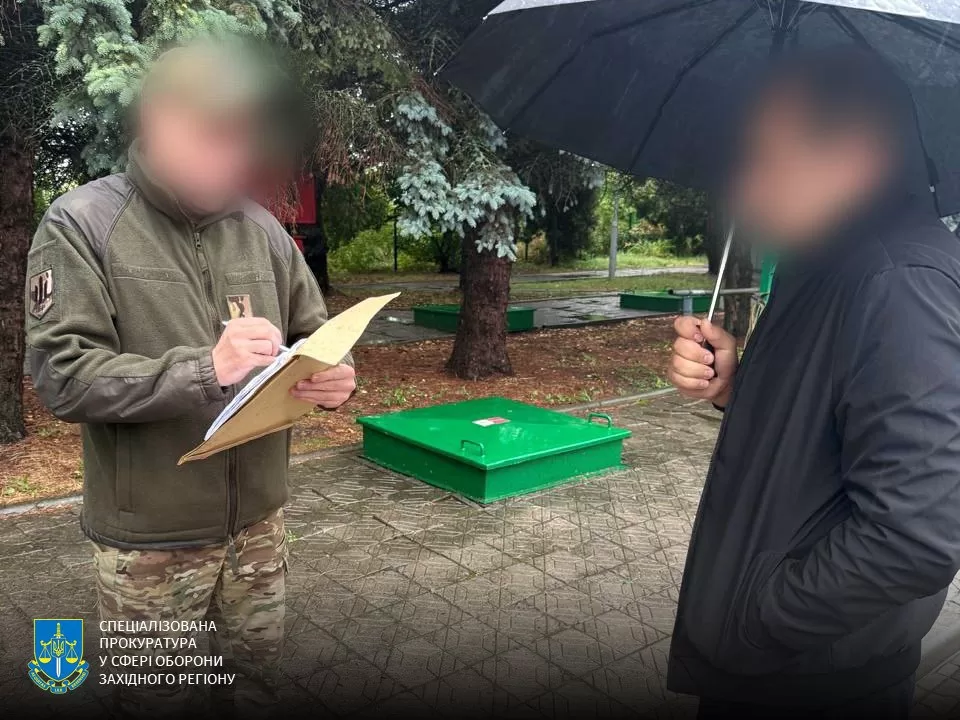На Львівщині викрито схему закупівлі генераторів для військової частини за завищеними цінами / Фото: Спецпрокуратура Західного регіону