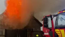 На Волыни молния попала в дом, вспыхнул пожар / Фото: ГСЧС