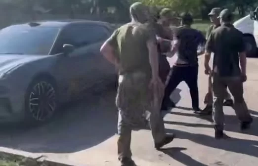 Затримання військовозобов'язаного у Харкові / Скриншот