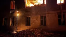 В Ізюмі росіяни зруйнували двоповерховий житловий будинок / Фото Харківська ОВА