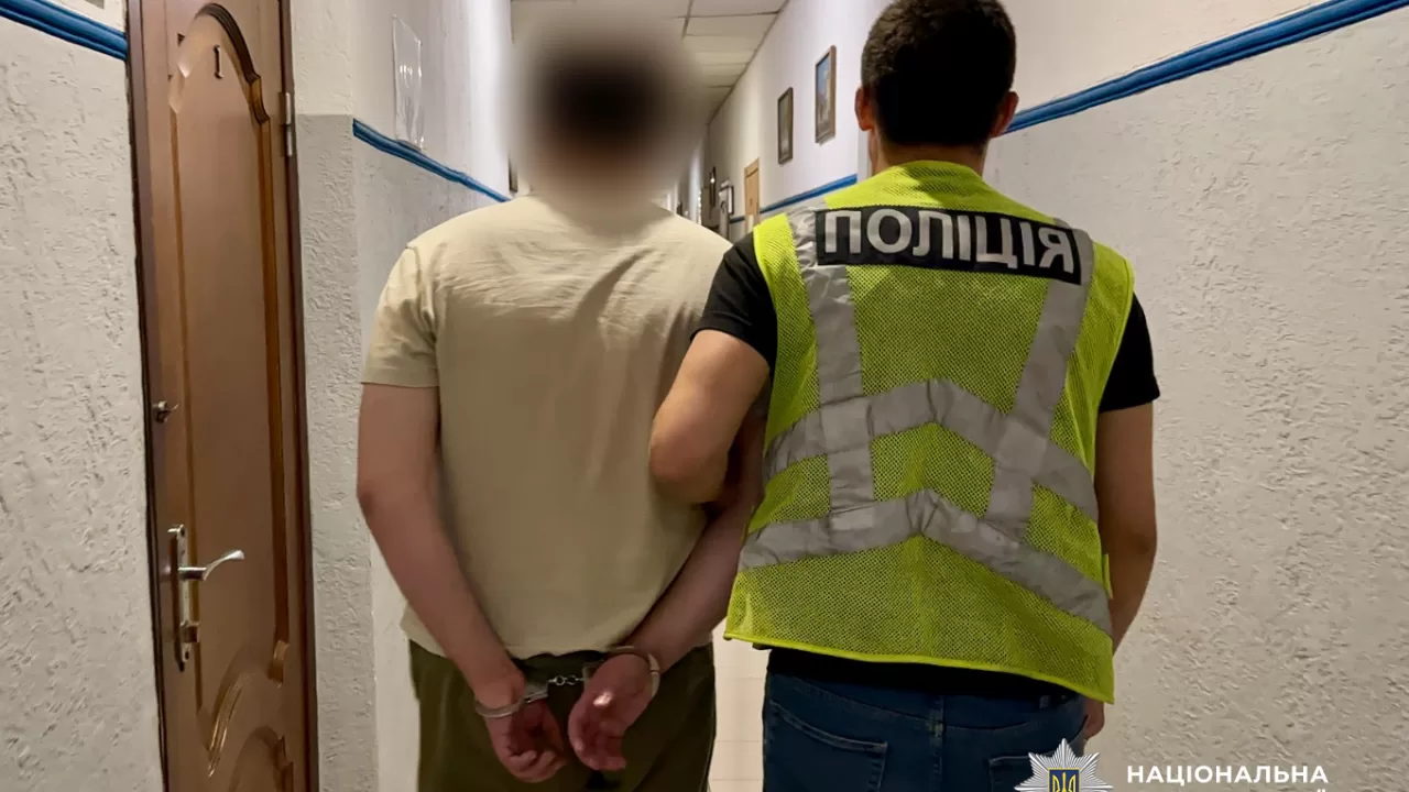 Задержанный по подозрению в поджоге квартиры военного / Фото: Полиция Одесской области