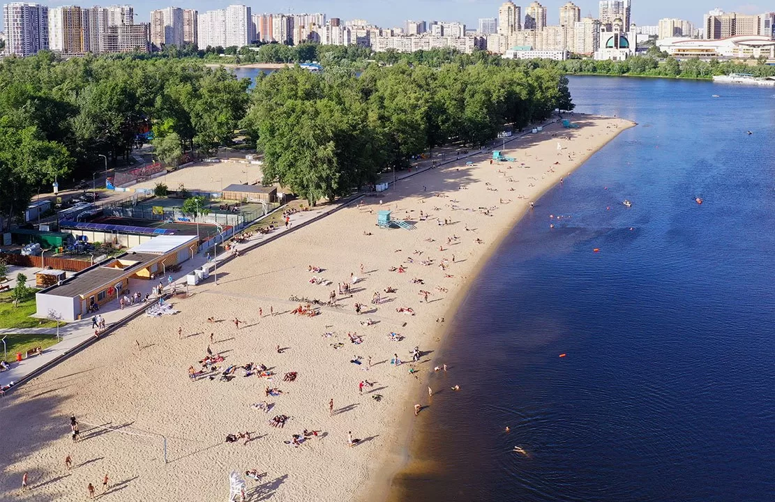 Пляж у Києві / Фото: kievinform.com